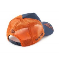 3RB220026900_red_bull_replica_team_trucker_cap_back